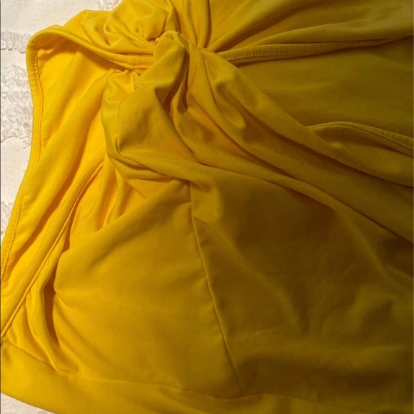 2 piece skirt set - Picture 2 of 4